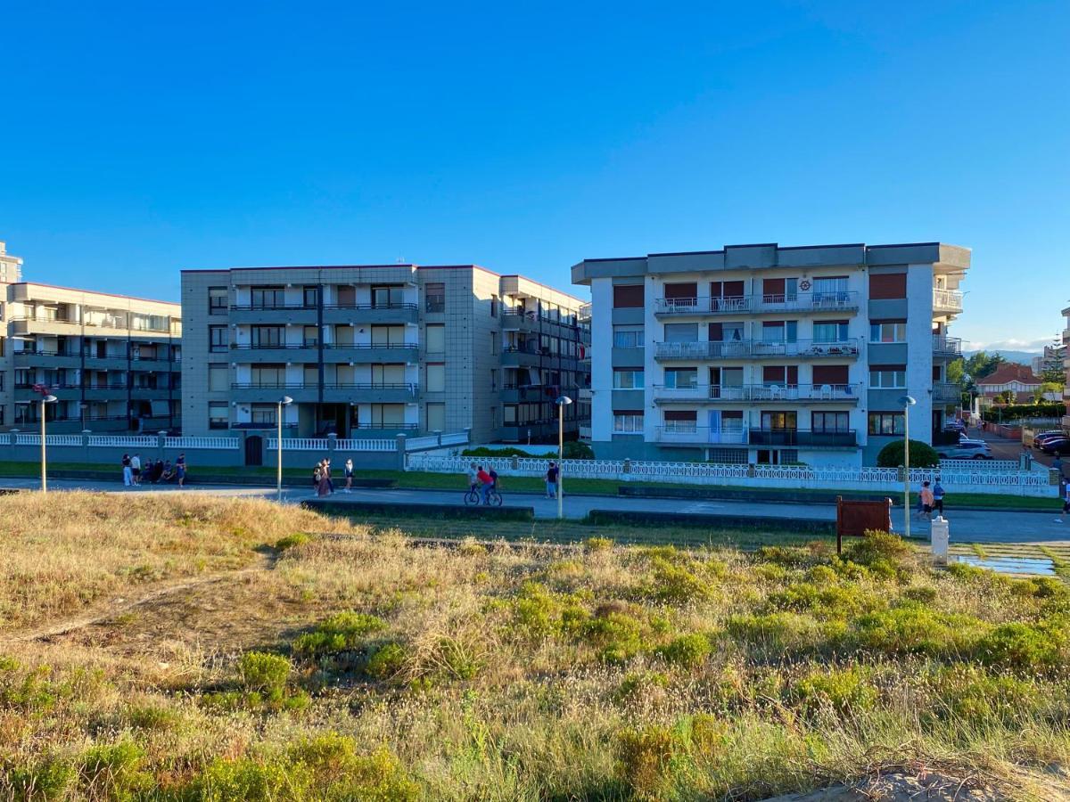 Piso Primera Linea De Playa Ларедо Экстерьер фото